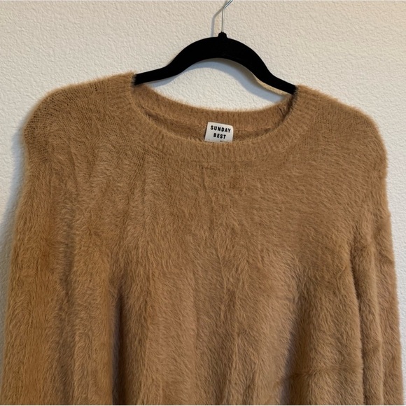 Aritzia Sunday best fuzzy long sleeve sweater - Picture 5 of 8